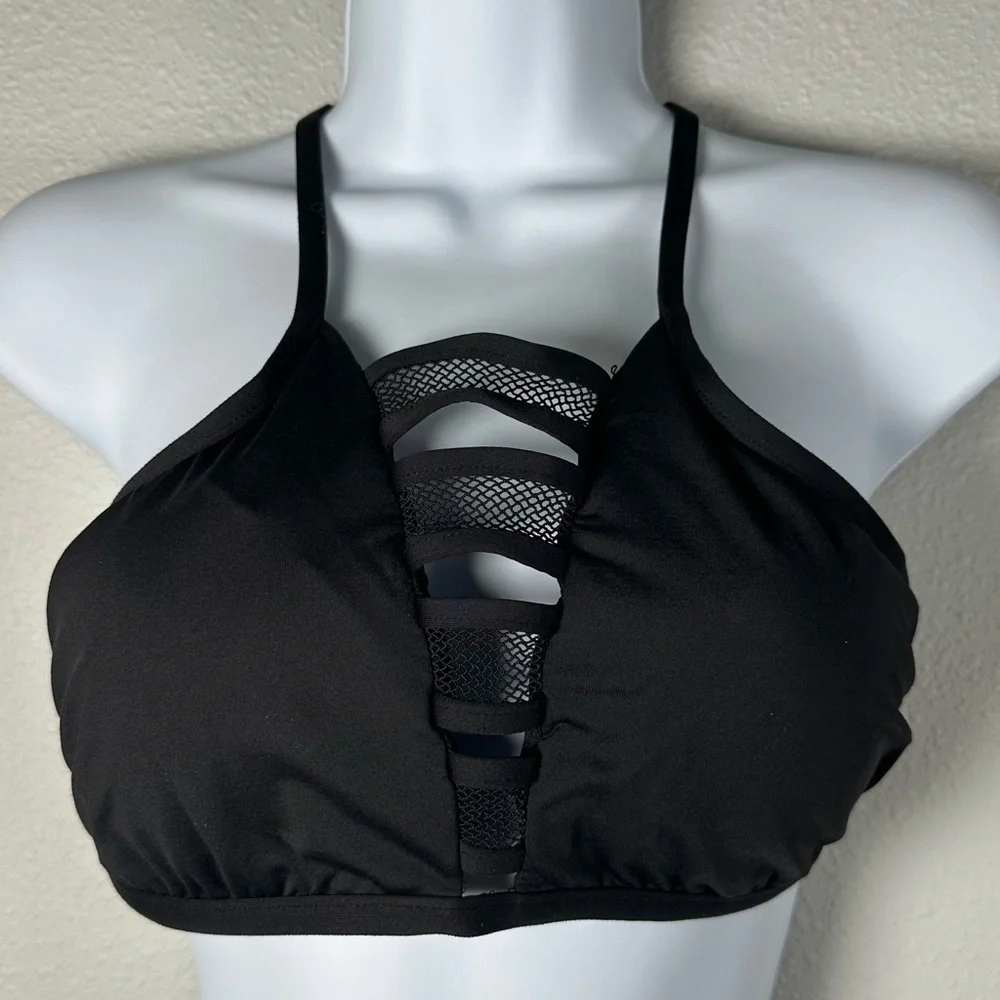 Cole Of California Women’s Black Swimsuit Top Size Medium